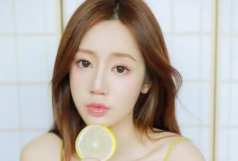 糖爹平台生态全解密:从甜蜜定制到Sugarbook,全球包养网站真相大揭秘