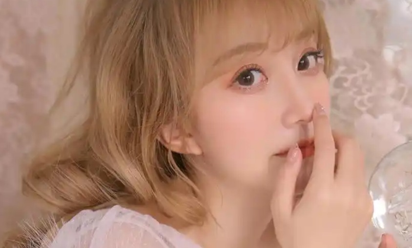 从村支书案到飞行员案:包养与诈骗的法律边界在哪里?